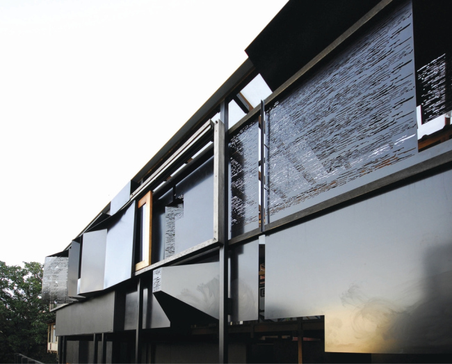 �������� ���. ��� Left-Over-Space � �����������, ��������� ���� Cox Rayner Architects, Casey & Rebekah Vallance. ������������� WAF