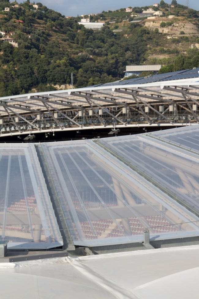 ������� Allianz Riviera � Miläne Servelle