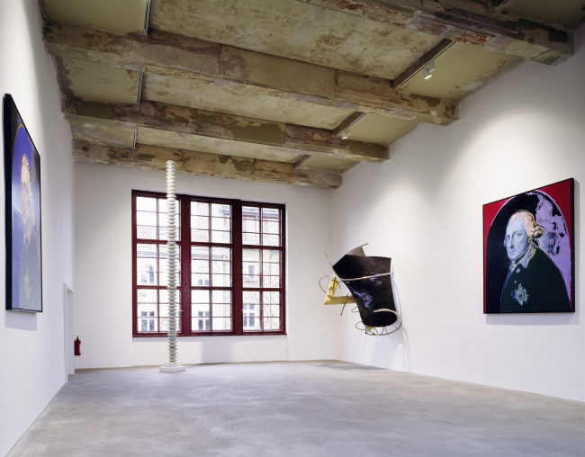 ������ ��������� ����� ��� ������� - �������������. Michael Fuchs Galerie � Stefan Korte. ������������� Ehemalige Jüdische Mädchenschule