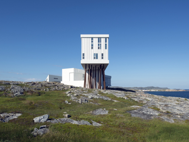 ����� Fogo Island Inn � Alex Fradkin