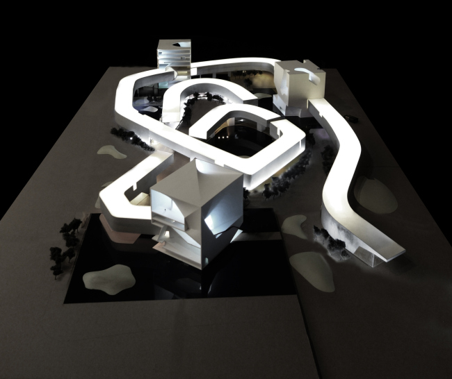 ����� �������� � ��������� � Steven Holl Architects