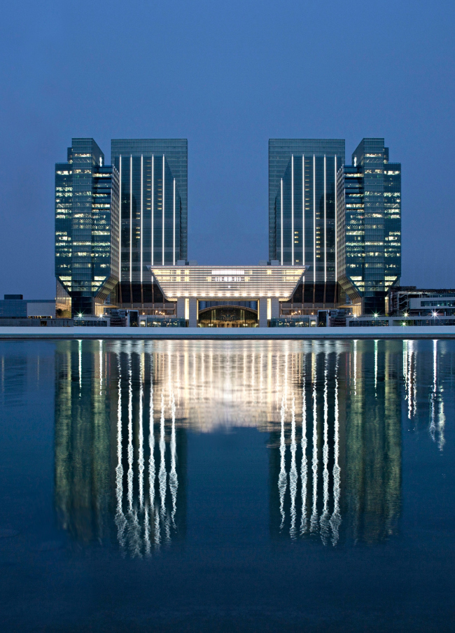 Al Khatem Tower (Sowwah Square) в Абу-Даби. Архитекторы Goettsch Partners © Mubadala Real Estate & Infrastructure