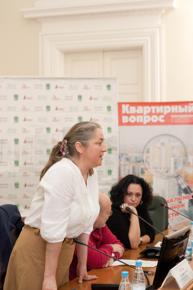 ���������� �������� Armstrong ������� �������� �� �������� � ��������� ��������������� ������������-������������ ������������. ����: ��������� ��������