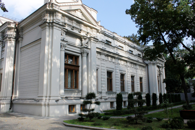 ����������� ��., �. 14, ���. 1. ��������� ������� �.�.���������. ���� ������������� ��������������.
