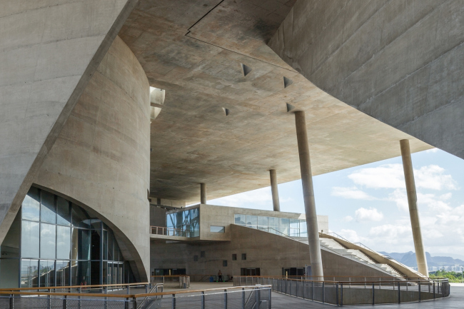 ����� ��������.  �������� �� �����������. 2002-2007. ���������� � Nelson Kon