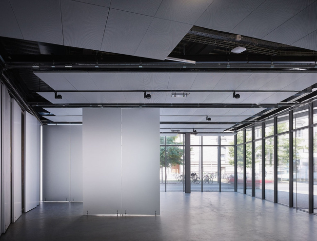 ������ ������������� ����� ���������� � Julien Lanoo