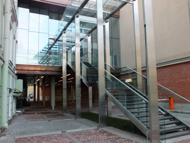 ����������-���������� �������� ������ ����� ���������������� ������. �������������� ���� �������, �������� � ���������. ��������� �.�., ������ �.�., �������� �.�.,
���������� �.�., ��� ������� �������� �.�., ��������� �.�. ��������: wikimapia.org