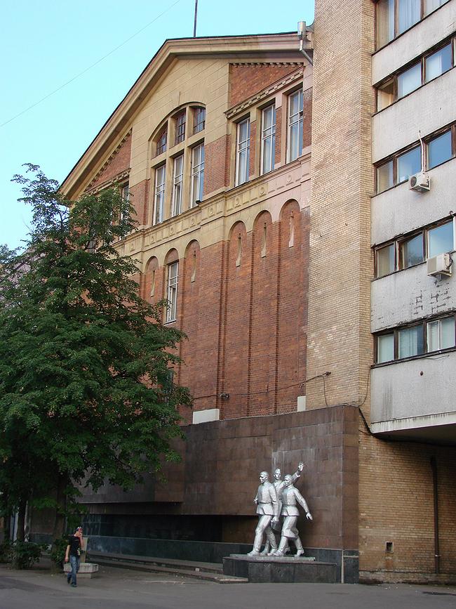 Р. Клейн. Здание заводоуправления 