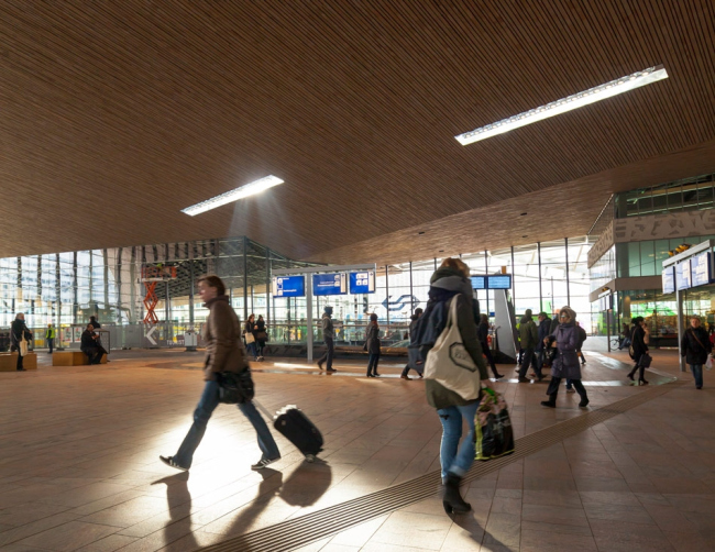 Вокзал Rotterdam Centraal © Jannes Linders