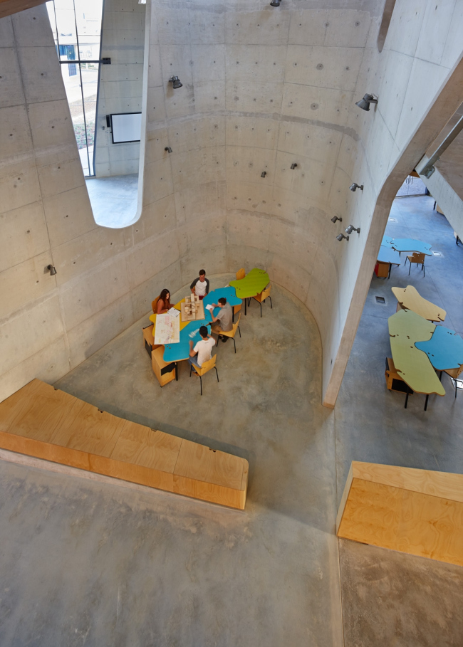 ����� ����������� ��. ������� �������� � Peter Bennetts