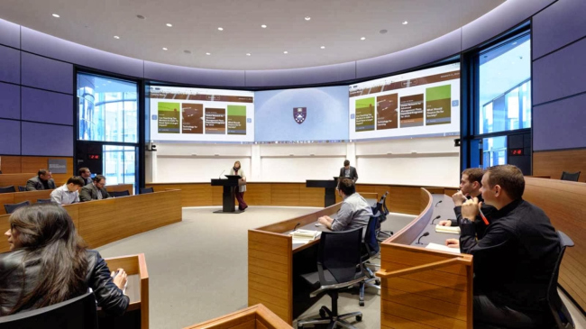 ����� ���������� ��������� ������������ � ������ ������� �. ������ � Foster + Partners