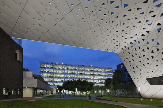 ������������ ��������� XXI ����. ����: Paul Rivera � Rojkind Arquitectos