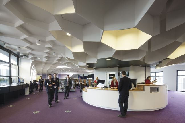 ����� PEGS Senior � John Gollings