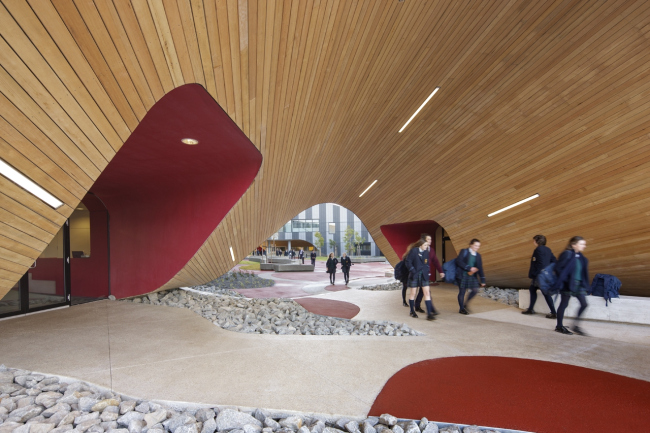 ����� PEGS Senior � John Gollings