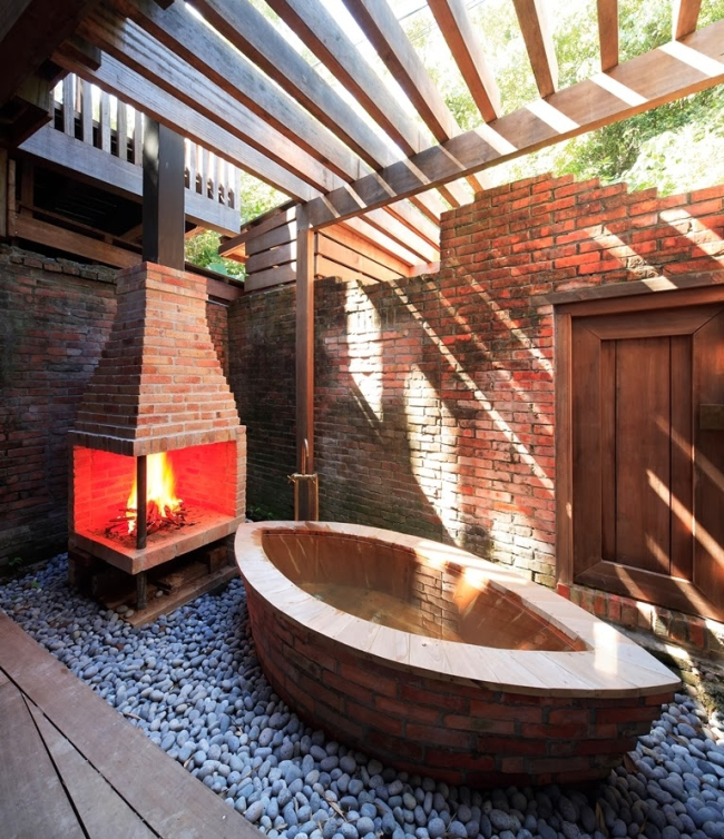 ��� Ultra-ruin � AdDa Zei