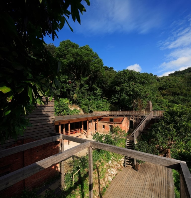 ��� Ultra-ruin � AdDa Zei