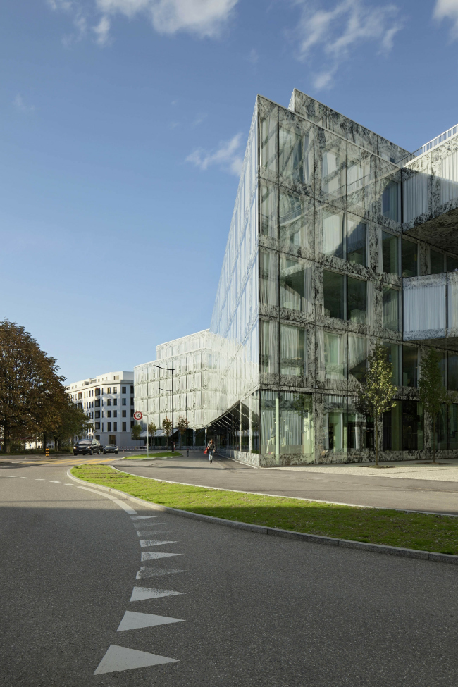 ����-�������� �������� Allianz � Jan Bitter