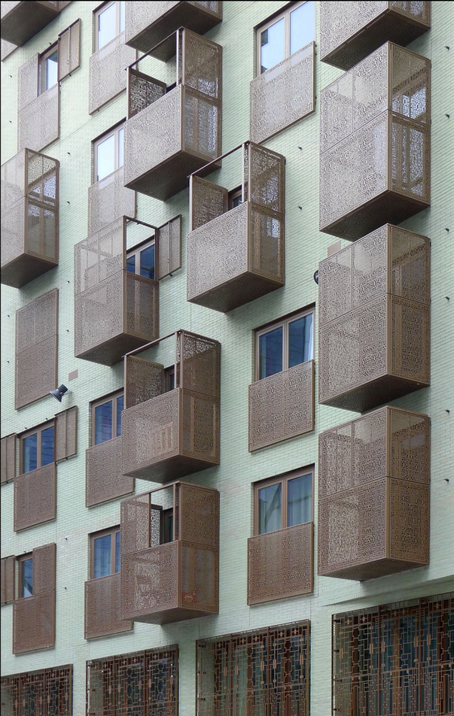 �������� IJdock. ����� ������ ���� Zeinstra van Gelderen  � Klaas Vermaas / 
 Klaas5 via flickr.com