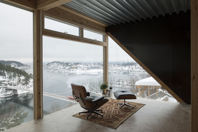 ��� ��������� � Jonas Adolfsen