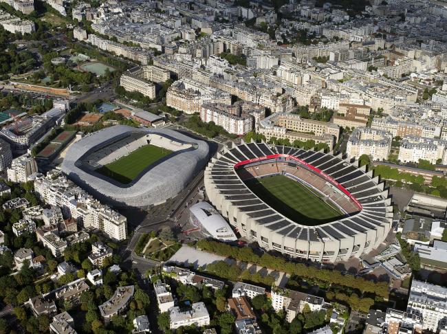 ������� ���� ����� � Air Images. ������������� Agence Rudy Ricciotti