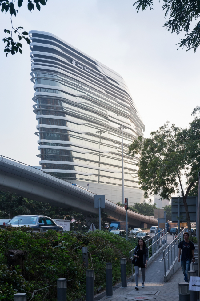 ������ Jockey Club Innovation Tower ������������ ���������������� ������������. ���� � Iwan Baan