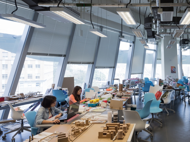 ������ Jockey Club Innovation Tower ������������ ���������������� ������������. ���� � Iwan Baan