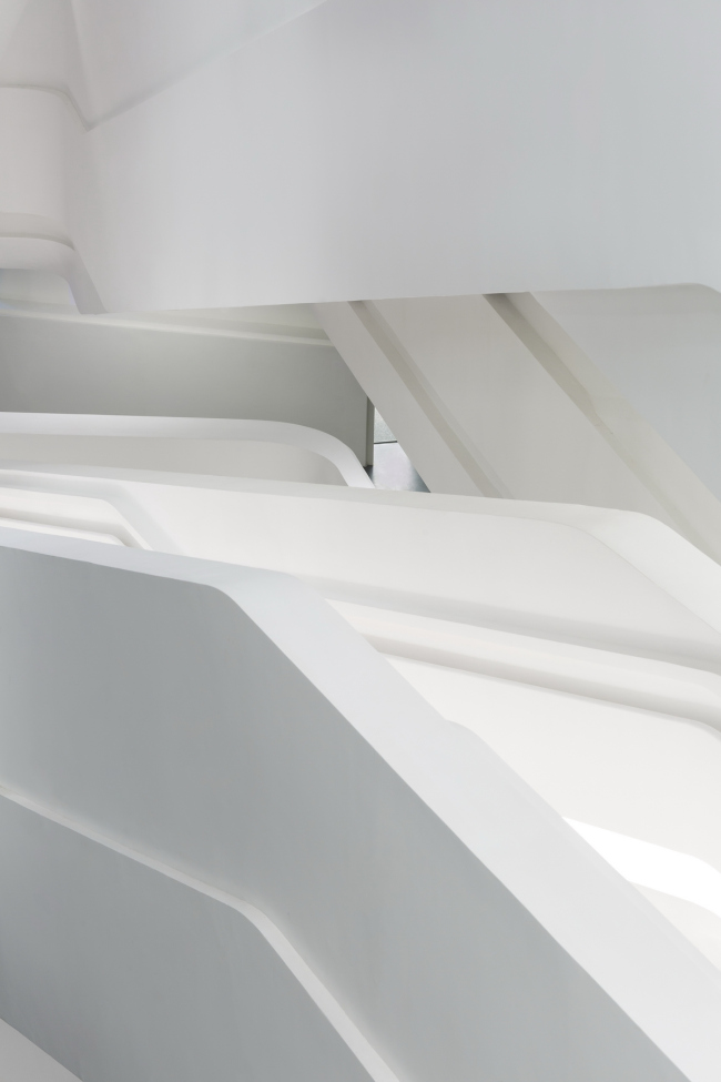 ������ Jockey Club Innovation Tower ������������ ���������������� ������������. ���� � doublespace