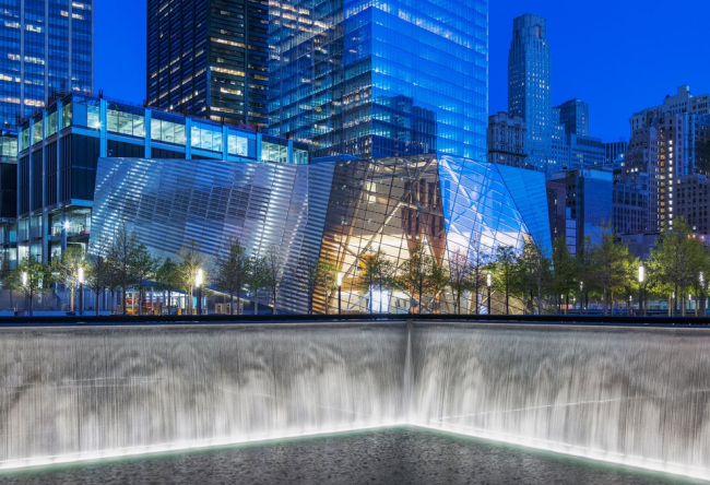 Павильон Национального мемориального музея 11 сентября © Jeff Goldberg / ESTO