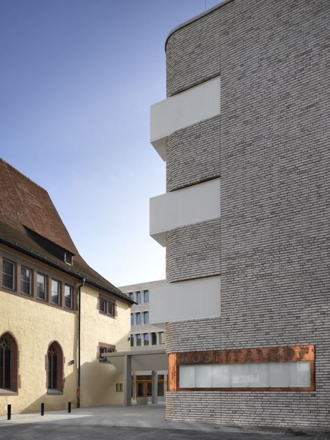 �������������� ��������������� ����� Hospitalhof � Roland Halbe