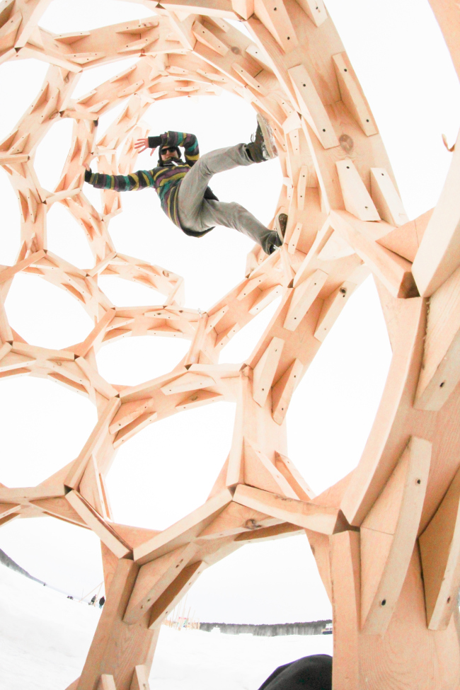 ����-�������� ���蠖������� ������� �����. ���������� ��������� ����� � �������� �������.