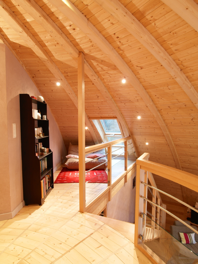 ����������� ��� Domespace � �����. ���������� ���� Velux�www.domespace.ru