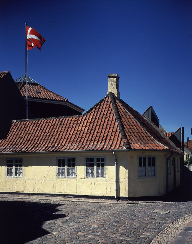 ���-����� ����� ��������� ��������� � ������. ���� � ����� museum.odense.dk