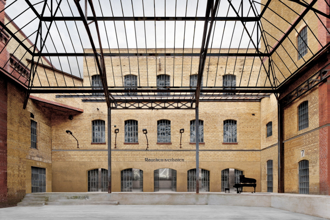 ������������ ����� Bötzow � ������������� � David Chipperfield Architects