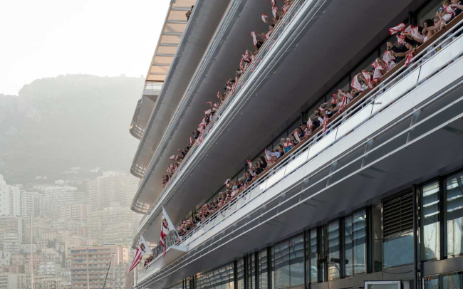 ���-���� ������. ���� � Nigel Young / Foster + Partners