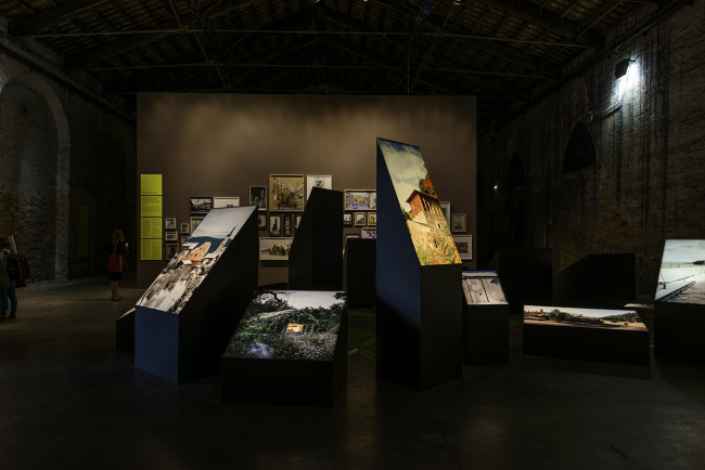 ���������� � ��������� ������. ����: Andrea Avezzù. ������������� Biennale di Venezia