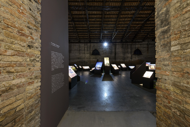 ���������� � ��������� ������. ����: Andrea Avezzù. ������������� Biennale di Venezia