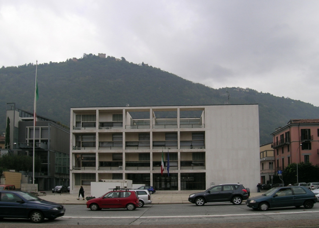 Casa del Fascio �������� �������� � ����. ���� � ���� ���������
