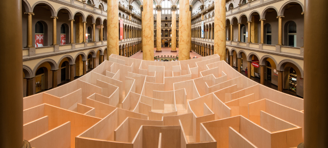 ����������� BIG Maze � Kevin Allen