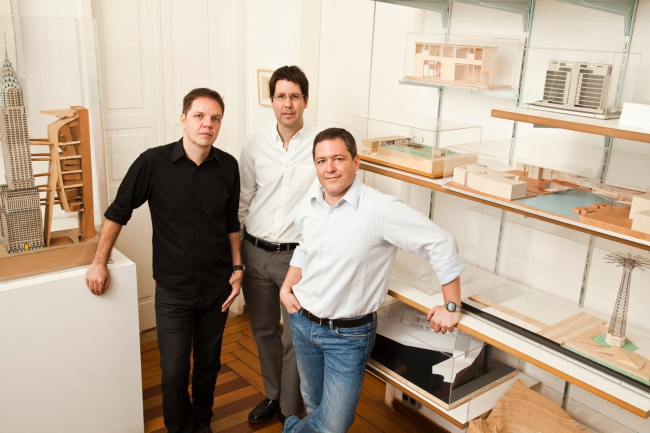 ���� BCMF Arquitetos ���� �������� � 2001 � ����-�������� ������������� (����� �������) ������ �������, ����� �������� � ������� ��������. ���� � BCMF Arquitetos