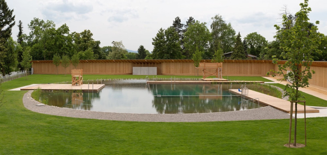 ������� Naturbad � ����� �  Helen Schneider, Naturbad Riehen