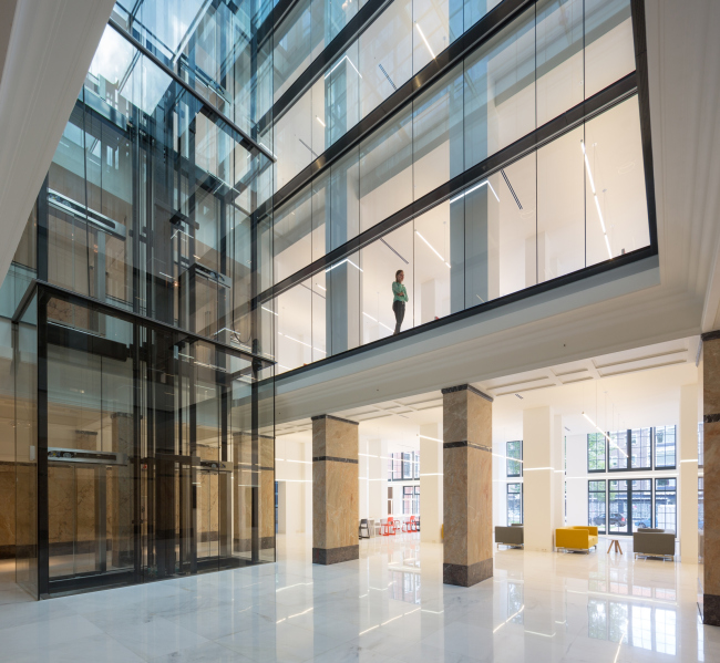 Erasmus University College � ���������� � (designed by) Erick van Egeraat / Ossip van Duivenbode