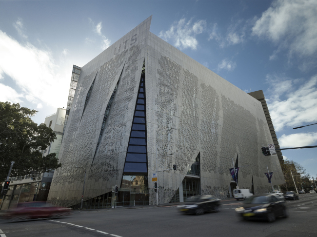 Факультет инженерного дела и информационных технологий Сиднейского технологического университета © Richard Glover