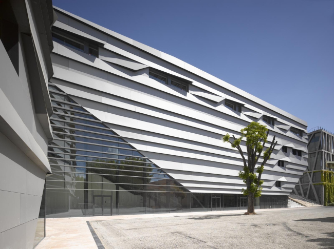 ������������� ��. ������� ���� � Roland Halbe