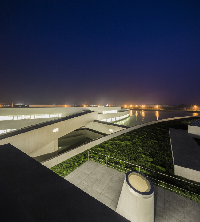 ���������������� ������� �� ���� ������ Shihlien Chemical Industrial � Fernando Guerra | FG+SG