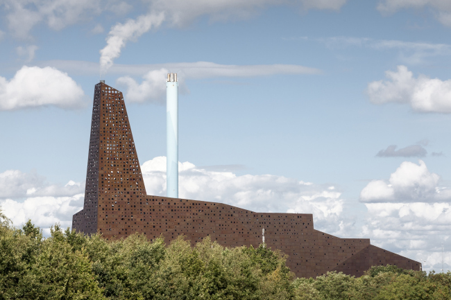 Мусоросжигательный завод в Роскилле © Designed by Erick van Egeraat / Tim Van de Velde