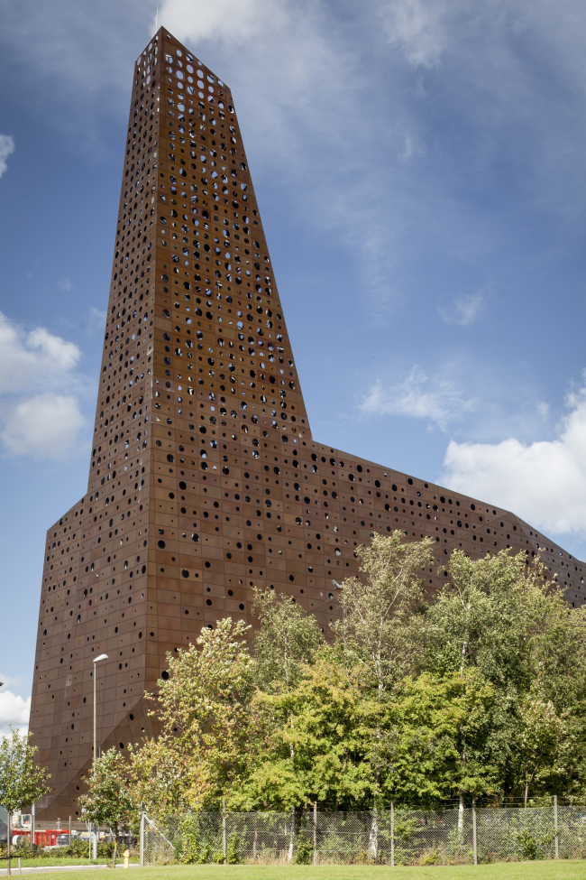 ������������������ ����� � �������� � Designed by Erick van Egeraat / Tim Van de Velde