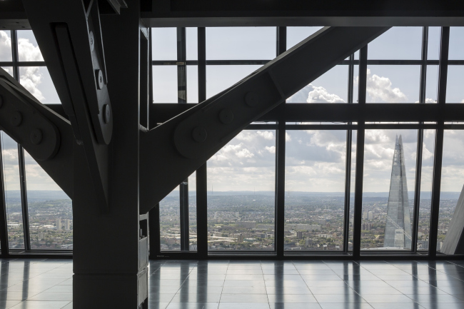 ��������� Leadenhall � Paul Raftery