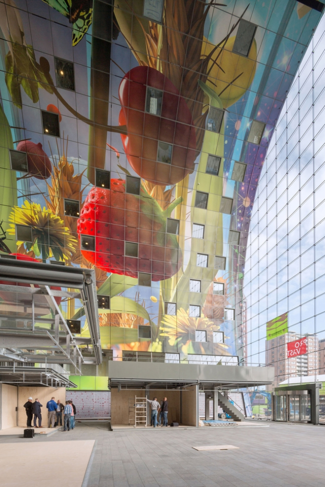  Markthal. : Ossip van Duivenbode  Provast / MVRDV