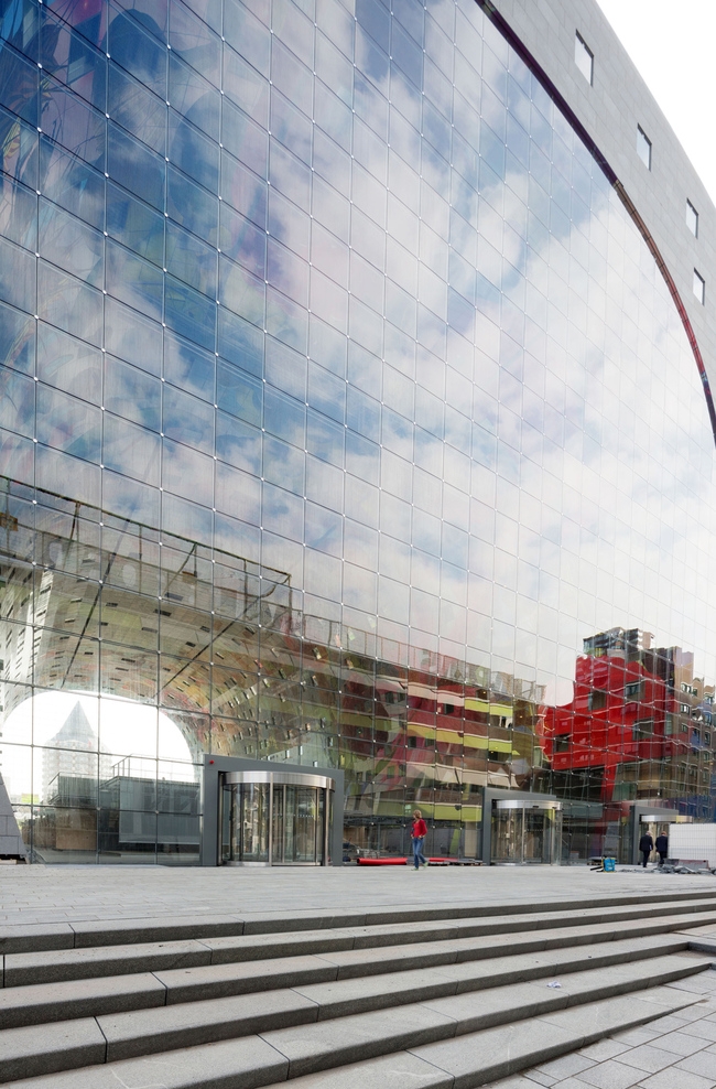  Markthal. : Ossip van Duivenbode  Provast / MVRDV