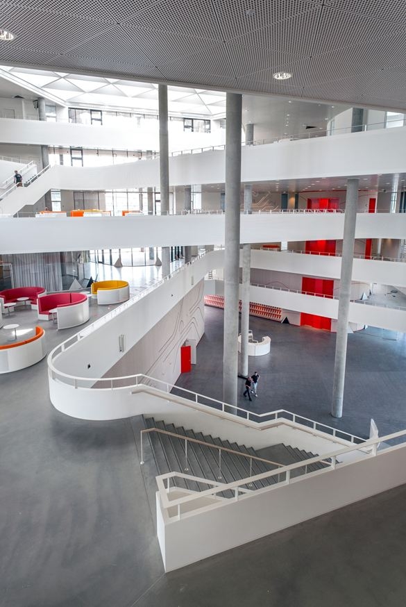 ������ ������������ ����� ����� � ��������� � Jens Lindhe